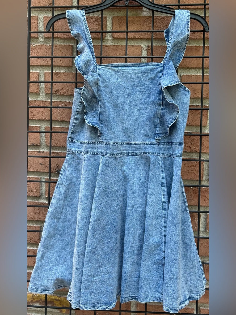 Light Wash Denim Ruffle-Strap Dress - Picture 4 of 5